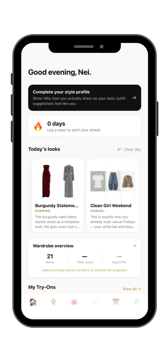 Vêtu home screen with today's looks built from your wardrobe