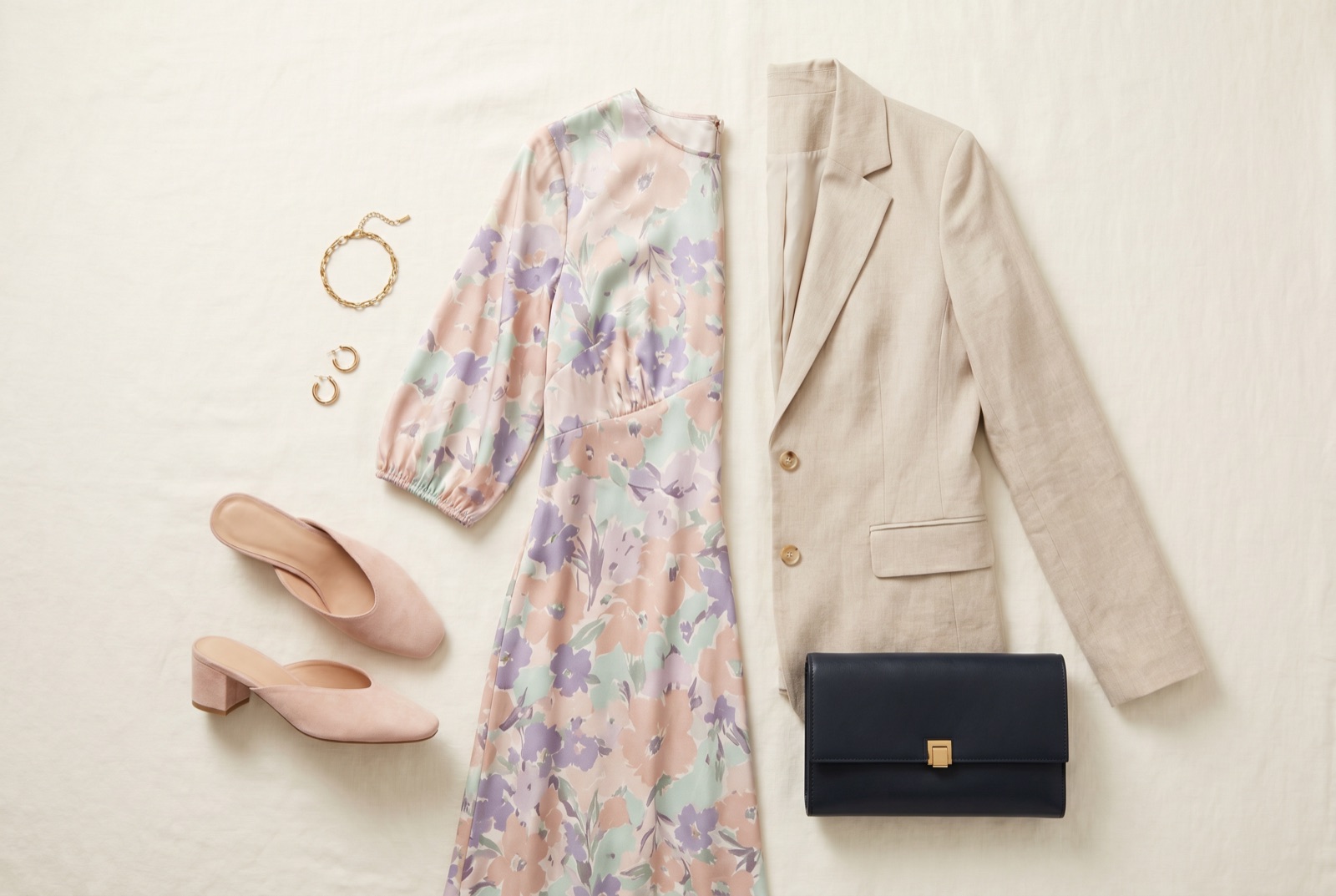 What to Wear to a Christening as a Guest (Women)